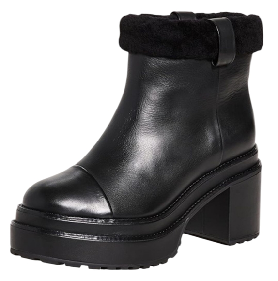 Cult Gaia Raine Black Genuine Shearling CuffBoots... Size 10.5